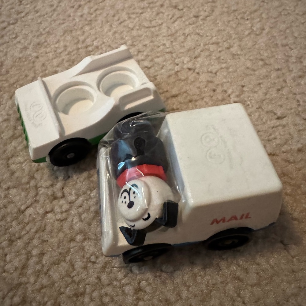 Vintage Fisher Price  White Mail Delivery Toy Truck with Dog Figure